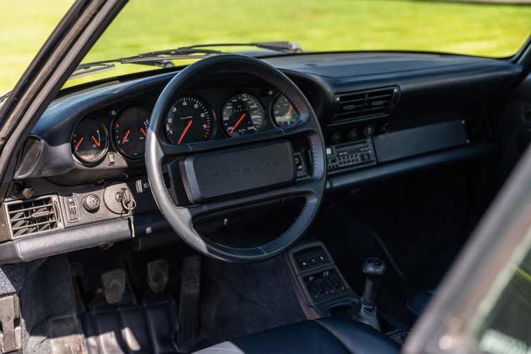Porsche 964 Carrera 4