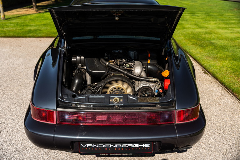 Porsche 964 Carrera 4