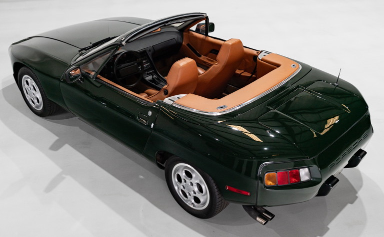 Porsche 928