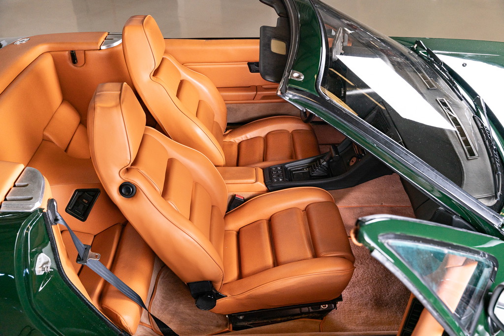 Porsche 928