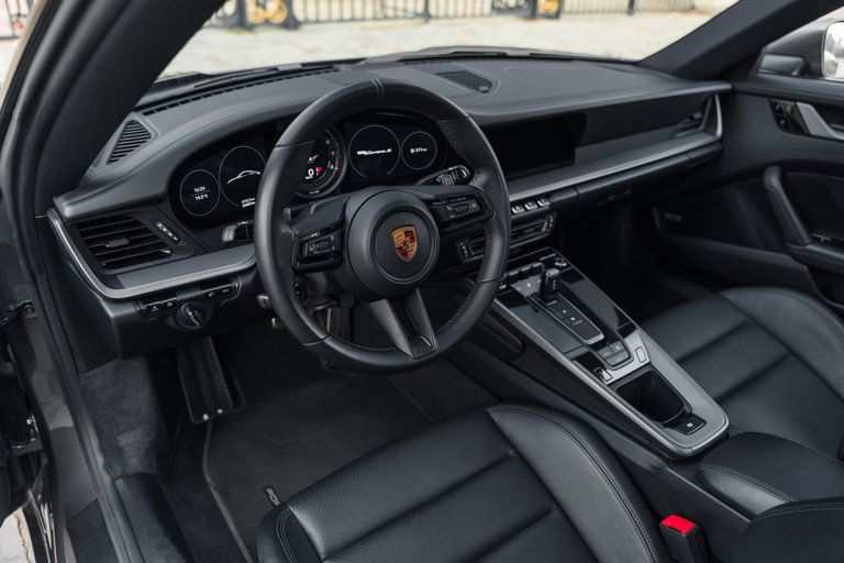 Porsche 992 Carrera S