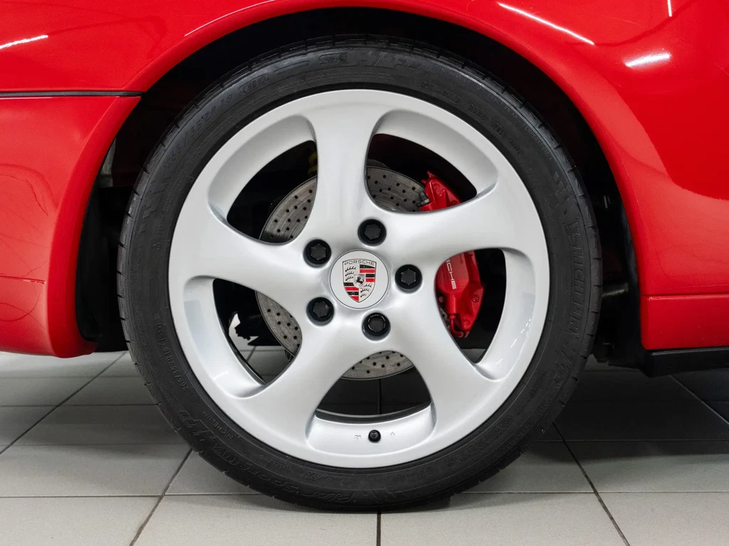 Porsche 993 Carrera 4