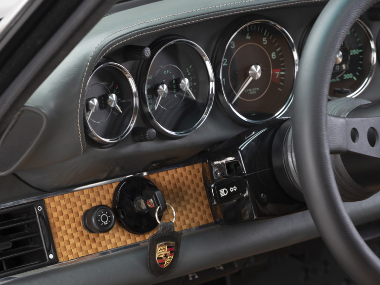 Porsche 911 Backdate