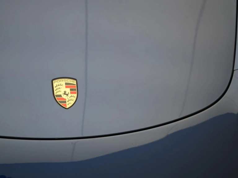 Porsche 718 Cayman