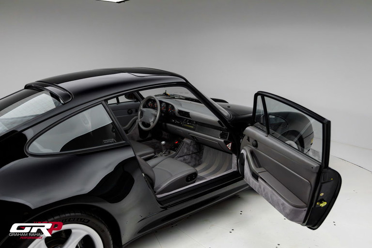 Porsche 993 Carrera 4S