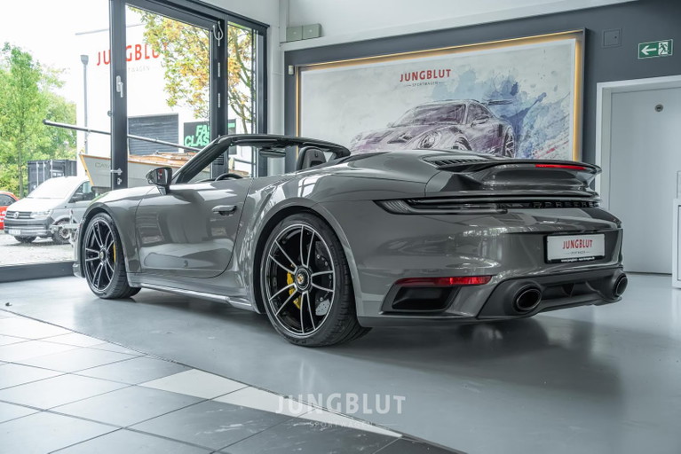 Porsche 992 Turbo S