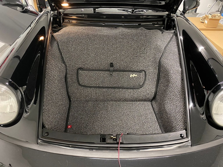 Porsche 964 Carrera 4