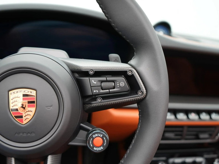 Porsche 992.2 Carrera GTS